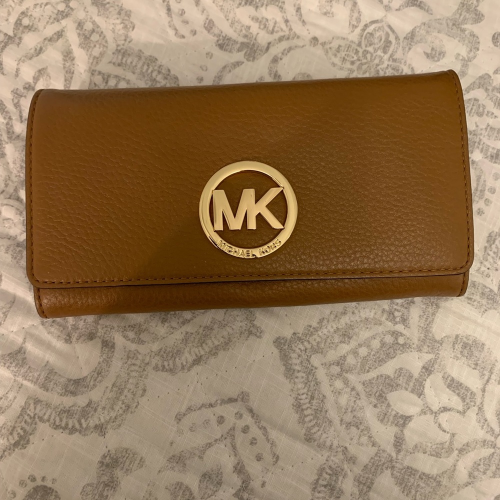 Michael Kors wallet